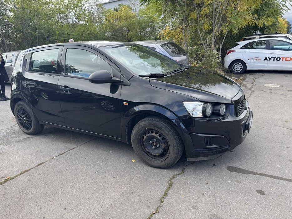 Chevrolet Aveo, 1.2 LPG, Газ/бензин, Хечбек, Употребяван, София

1.2 L