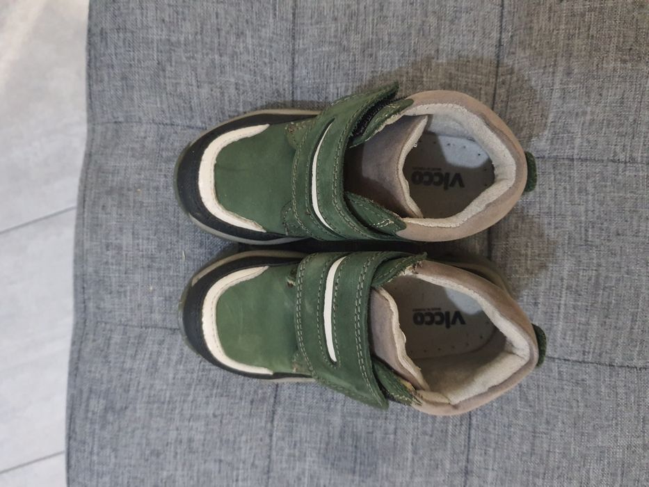 Pantofi băieți VICCO, mărimea 27 – stare bună