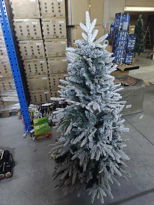 Изкуствена елха K r i n g Melbourne, Цялата заснежена с метална стойка