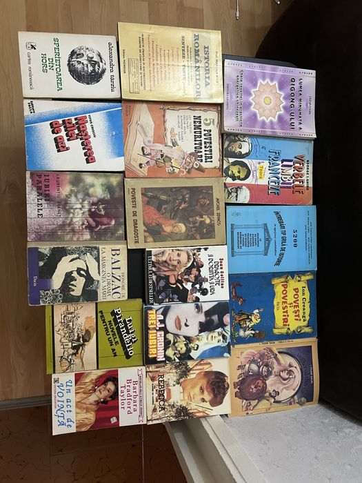 Vand carti de lectura, istrorie, est.