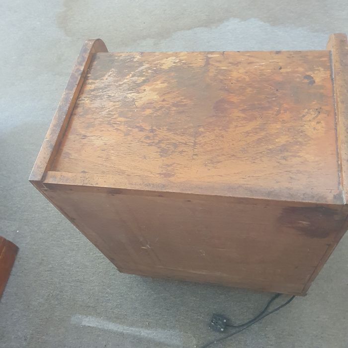 Ретро шкафче масив 2броя