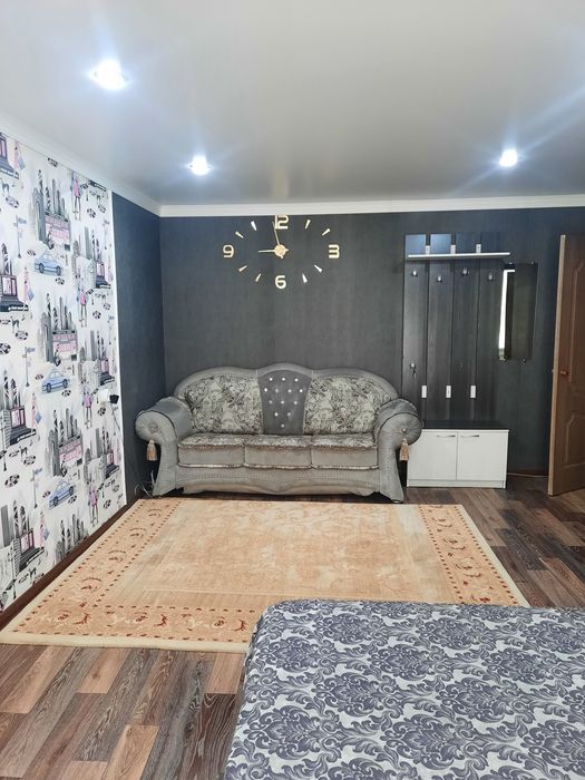 на сутки, по часам, 1ком.кв. посуточно.