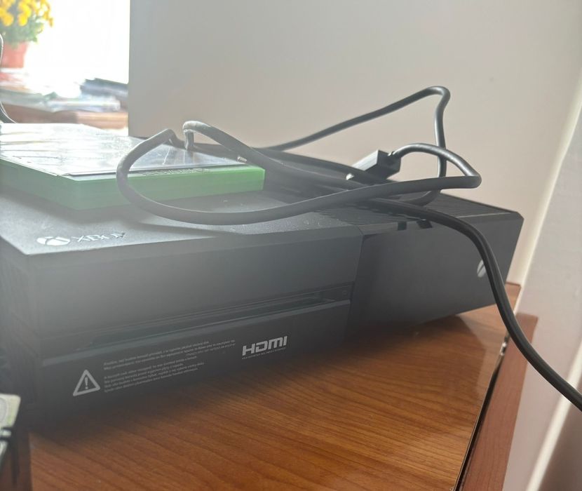 Xbox one 1TB Intr o stare buna