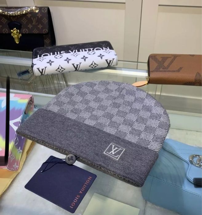 Caciuli Louis Vuitton