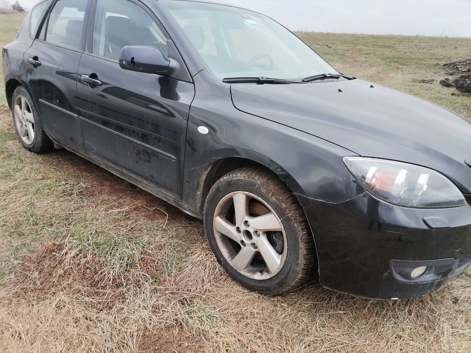 Продавам Mazda 3/Мазда 3 2.0 дизел-143 коня на части.