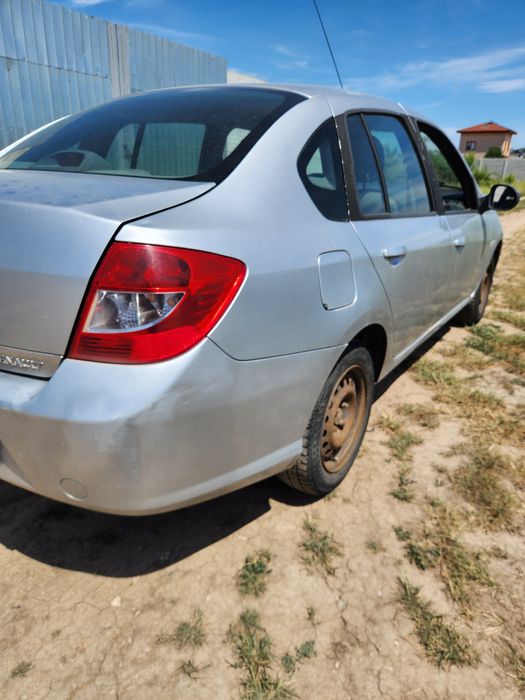 Vând piese renault clio symbol