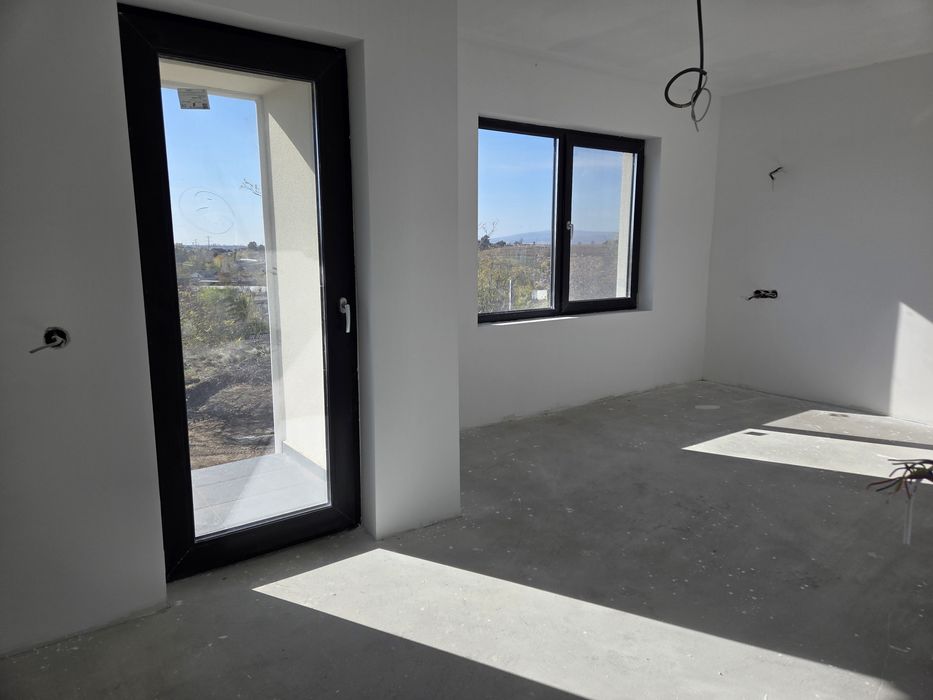 Casa noua Maracineni