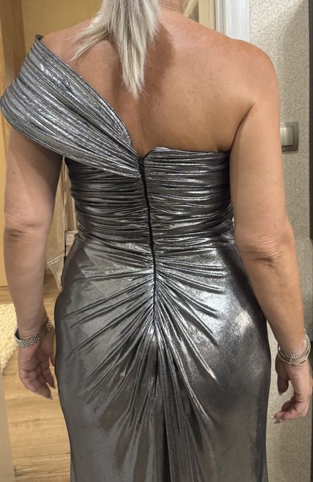 Официална дамска рокля dizi