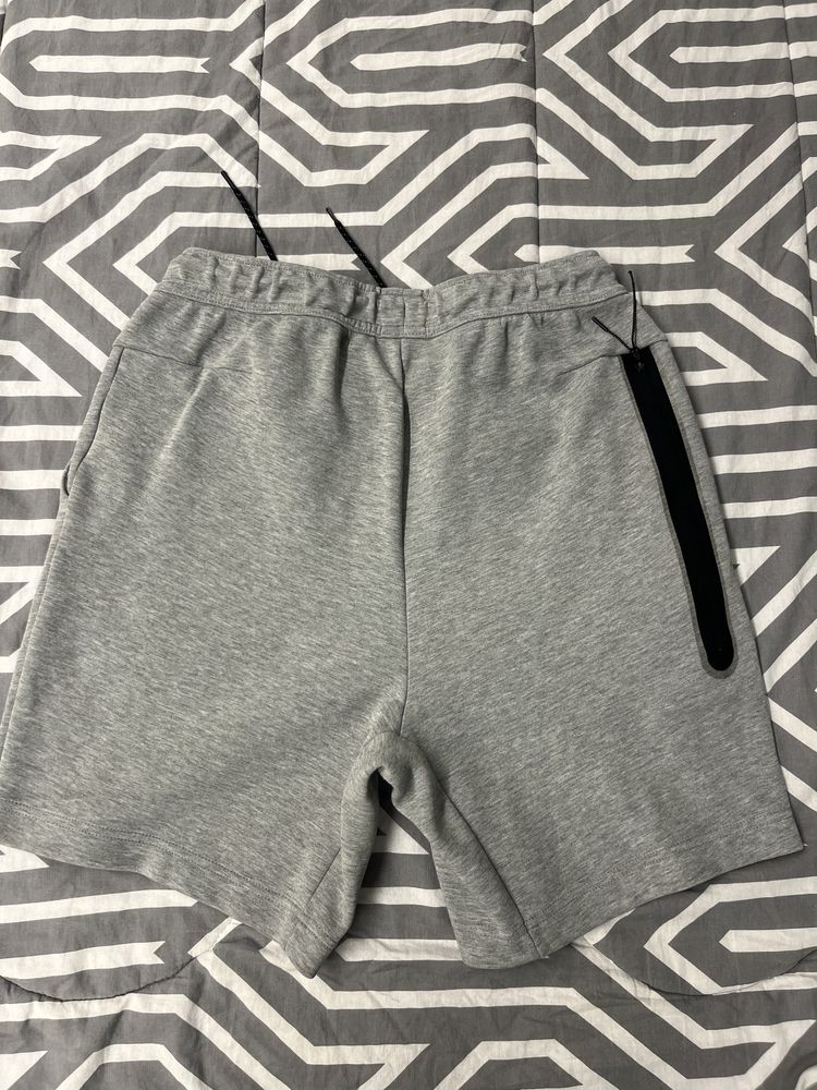 Nike tech fleece