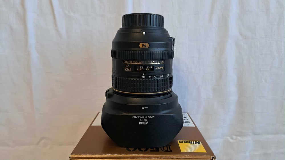 Vând kit Aparat  DSLR Nikon D500 cu obiectiv Nikkor 16-80 mm f 2.8-4E