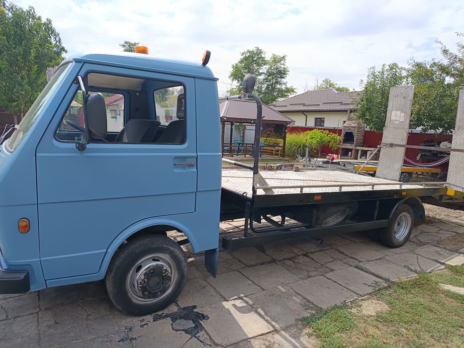 Vind sau schimb autoplatforma Lt 50