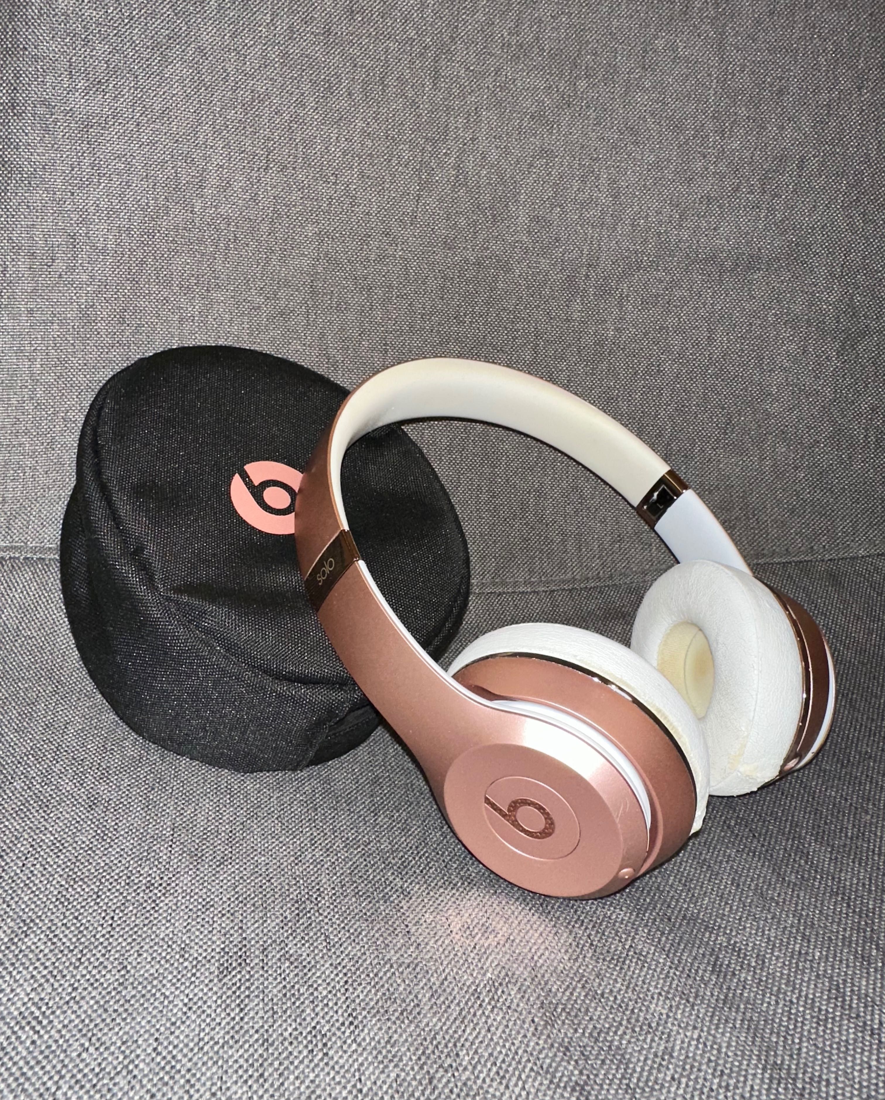 Beats Solo 3 Wireless Headphones - Rose Gold