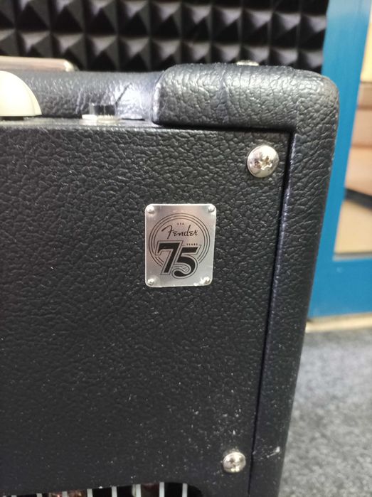 Fender Blues Junior IV 75th Anniversary Edition - 2021 година.
