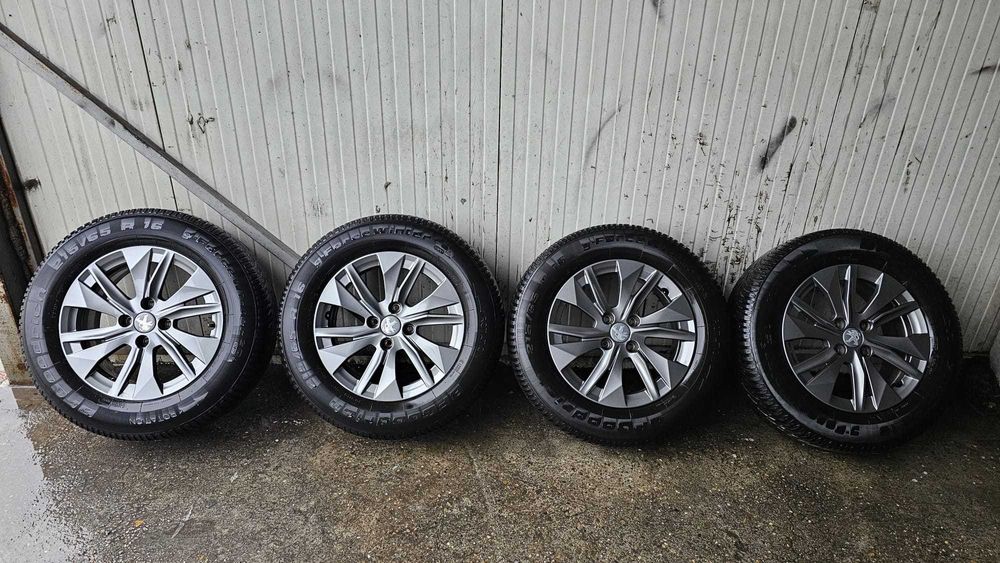 Jante Aliaj PEUGEOT 16 + Cauciucuri Iarna 215/65/R16