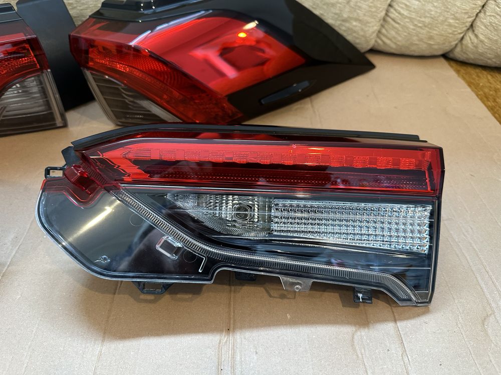 Stopuri / Triple Toyota Rav 4 2018-