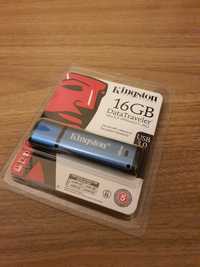 USB criptat Kingston DataTraveler Vault Privacy 16 GB USB 3.0, sigilat