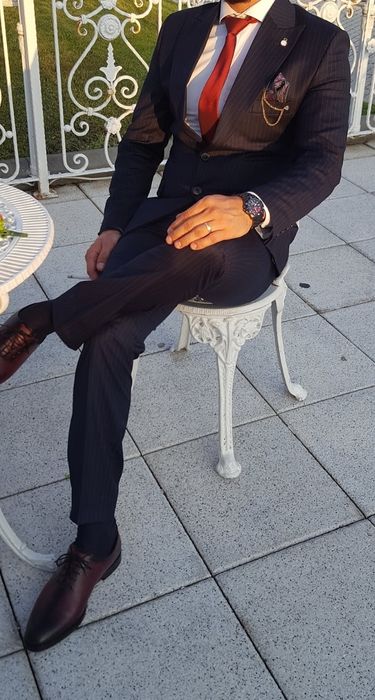 Costum bărbați măsură 46 C in stare perfecta