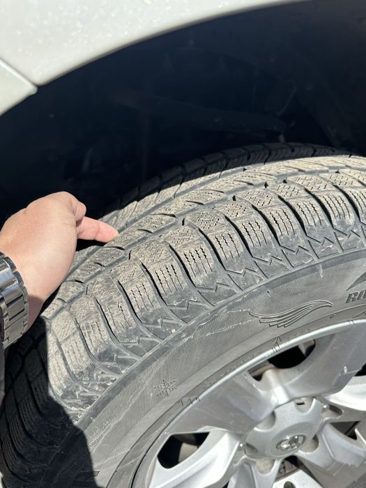 Продам резины на TLC, TLCP, Hilux