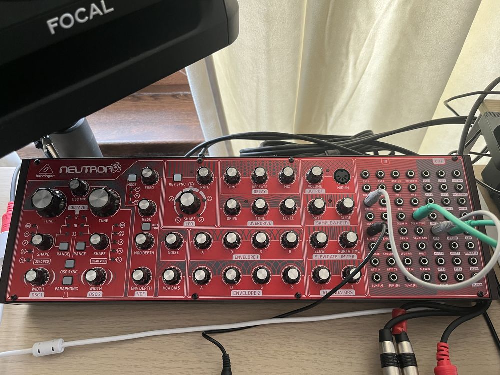 Behringer Neutron