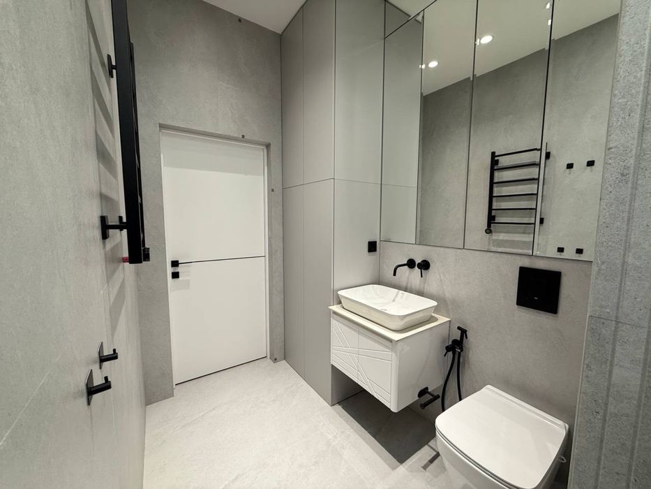 Аптека 36.6, м. Буюк Ипак Йули 2 комнаты