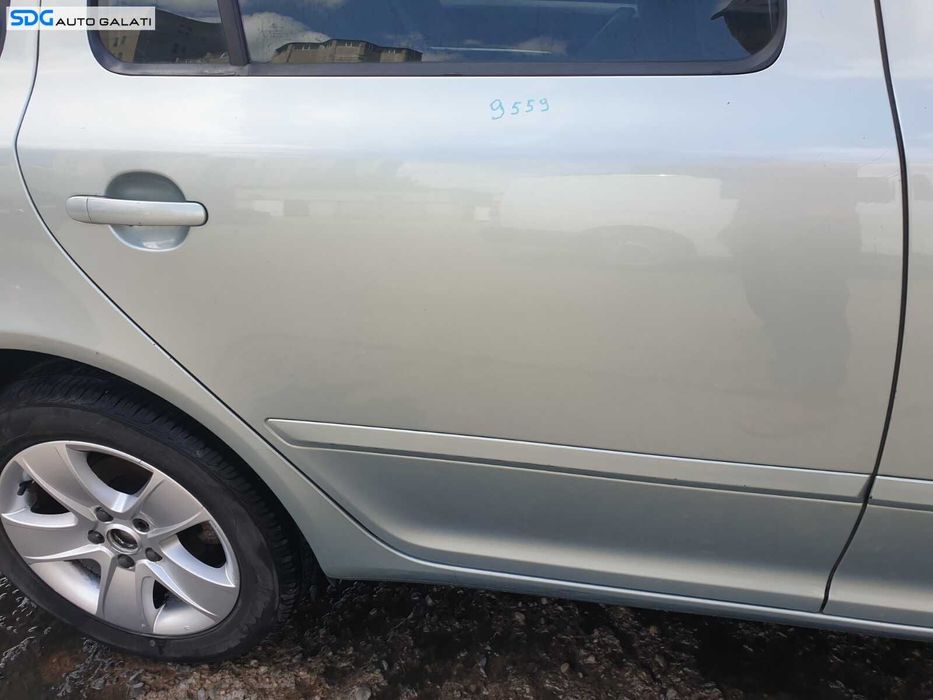 Usa Usi Portiera Portiere Dreapta Spate Dezechipata Skoda Octavia 2 Facelift Break Combi 2008 - 2013 Culoare 9559