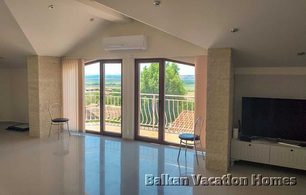 Продава се Къща в с. Кошарица, Област Бургас - 251 кв.м за 1176 €/кв.м - Снимка #15