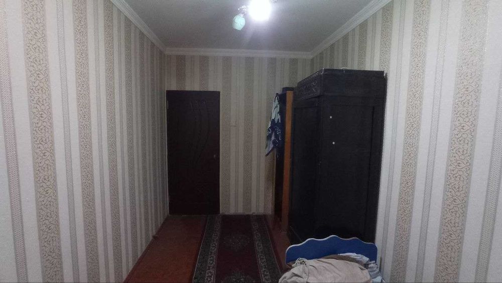 Продается 4-комнатная квартира, 81 м²