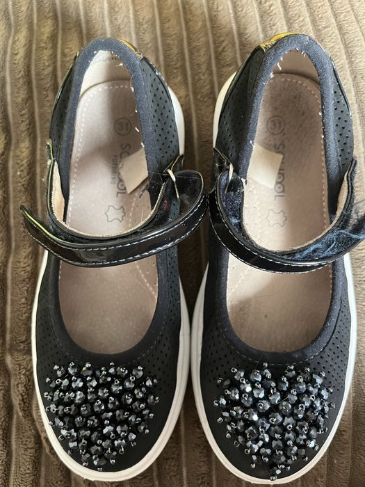 Детская обувь босоножки школьные