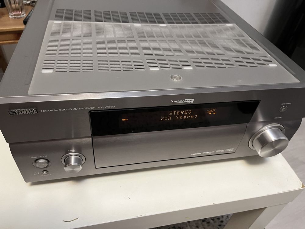 Receiver Yamaha RXV-1800