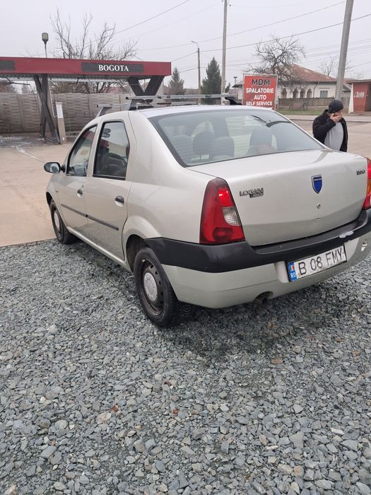 Vând Dacia Logan an 2006 1,5