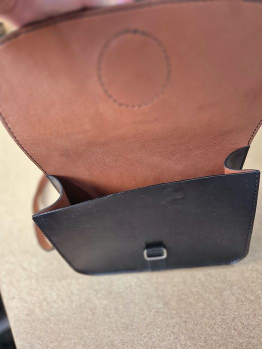 Geanta piele România