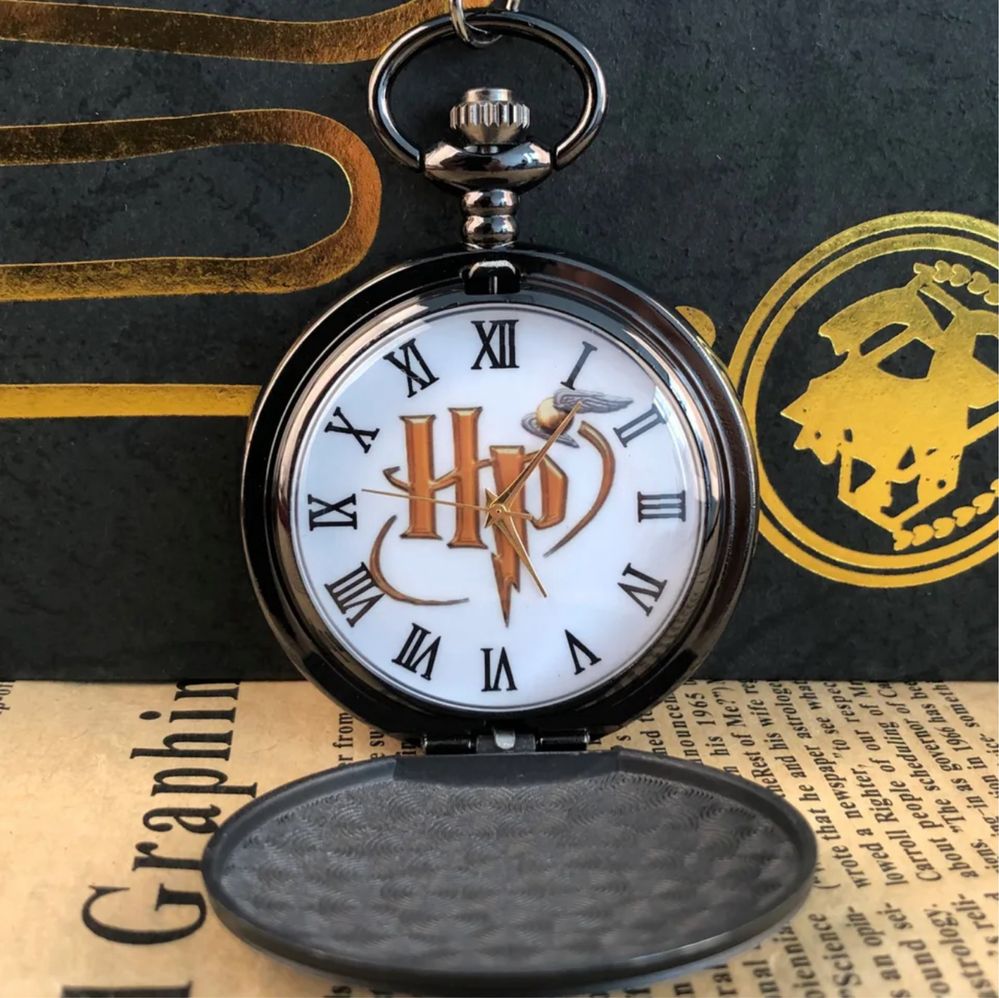 Хари Потър музикална кутия + старинен часовник