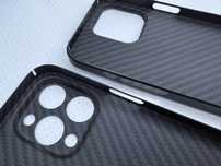 2 Carcase din fibra deCarbon,iphone 13 pro si 14 pro