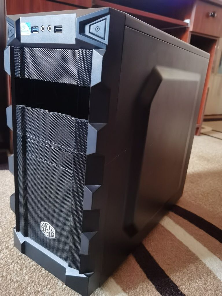 Кутия Cooler master