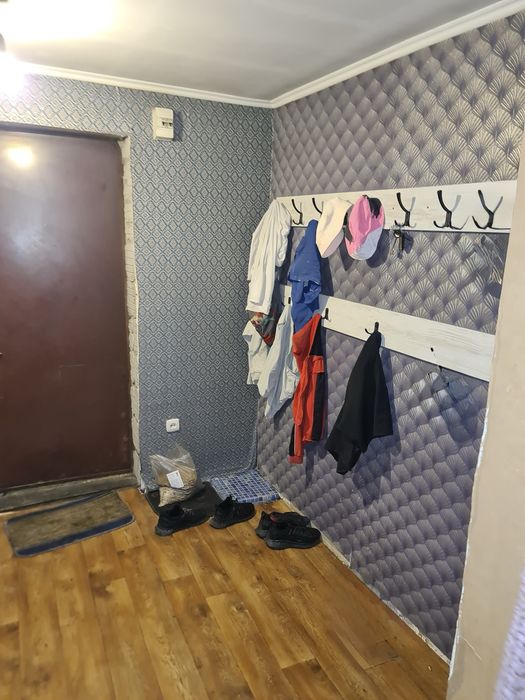 Продам  дом в районе Лодочного.