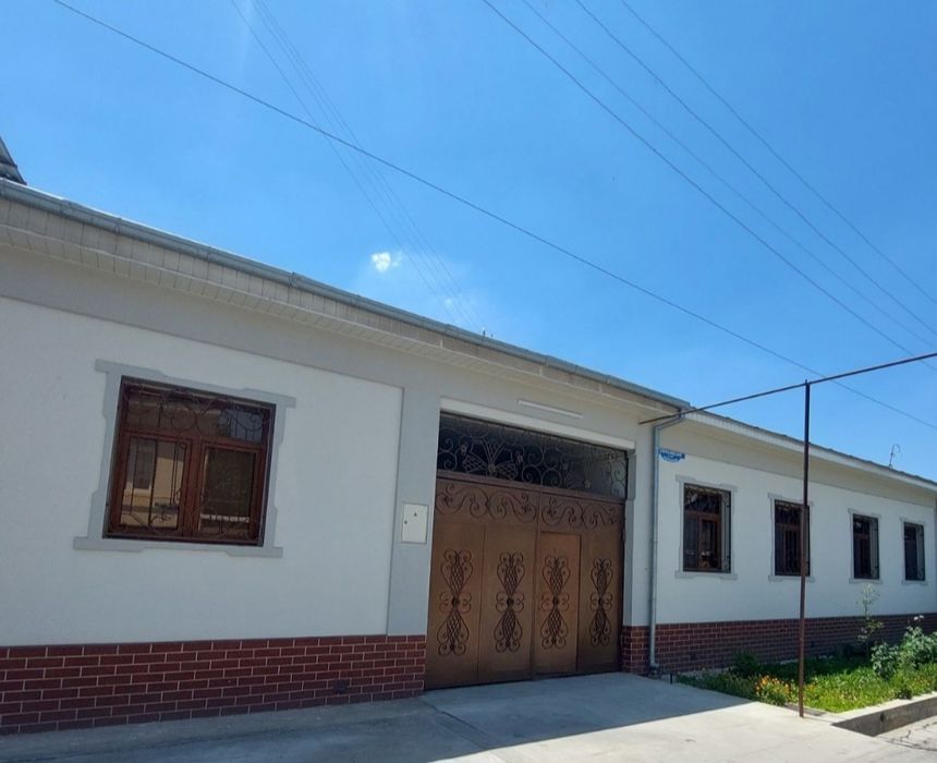 М.Улугбек тумани Мевазор маҳалласида 9 сотих 6 хонали  уй сотилади.