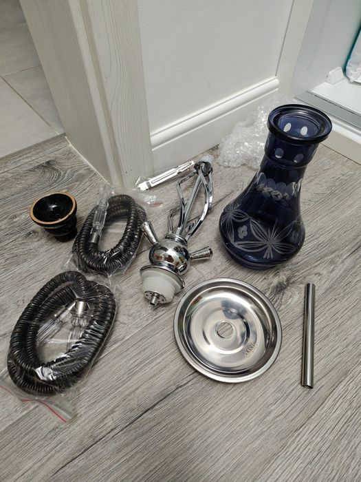 Narghilea nefolosită încă in cutie
