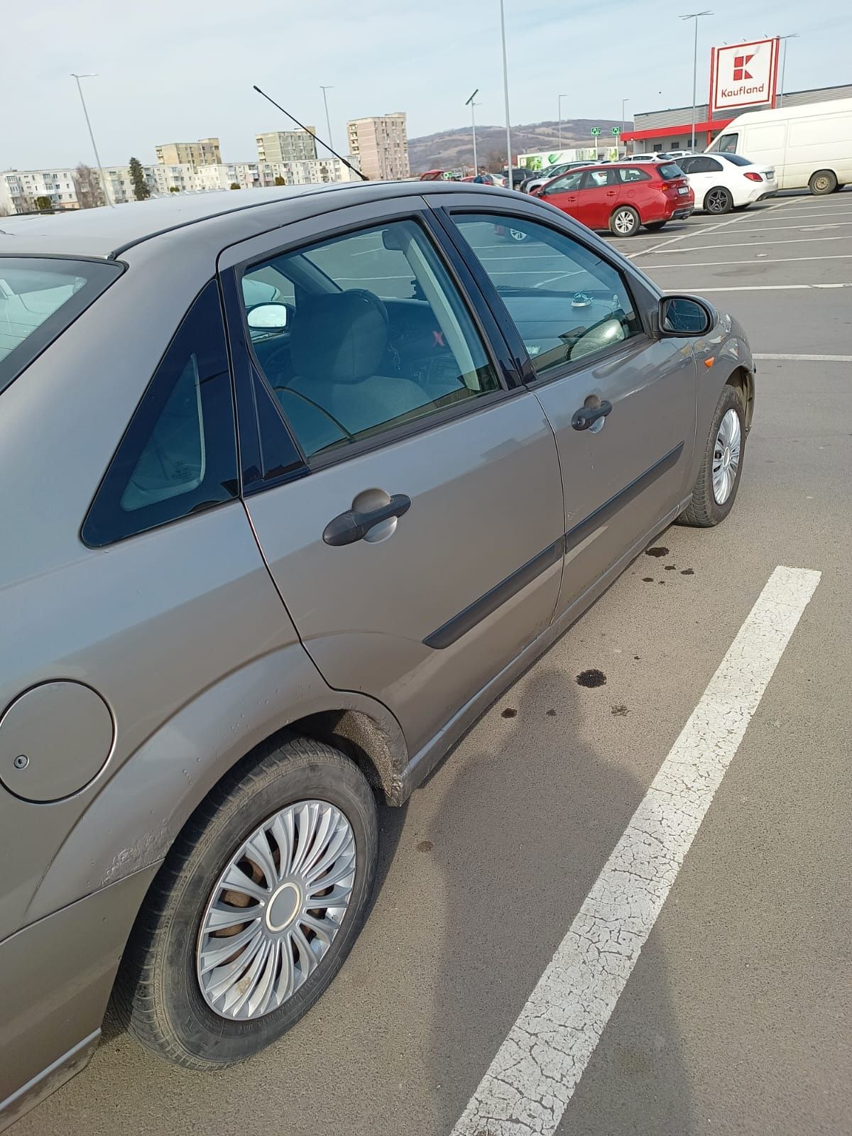 Ford Focus an 2004