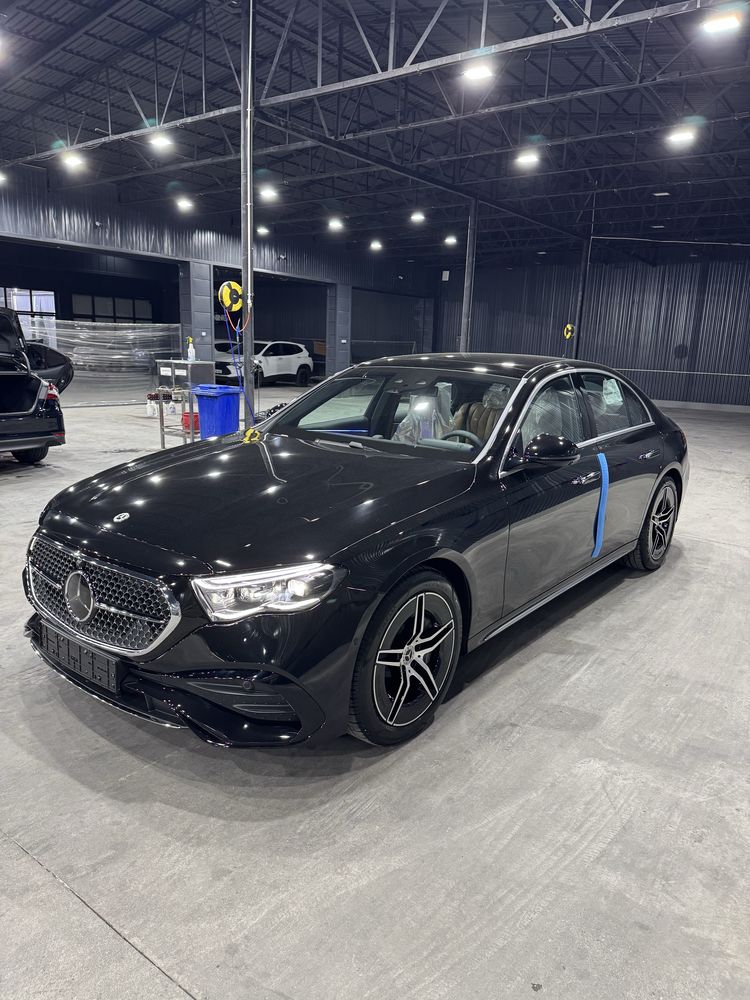 Mercedes-Benz E300