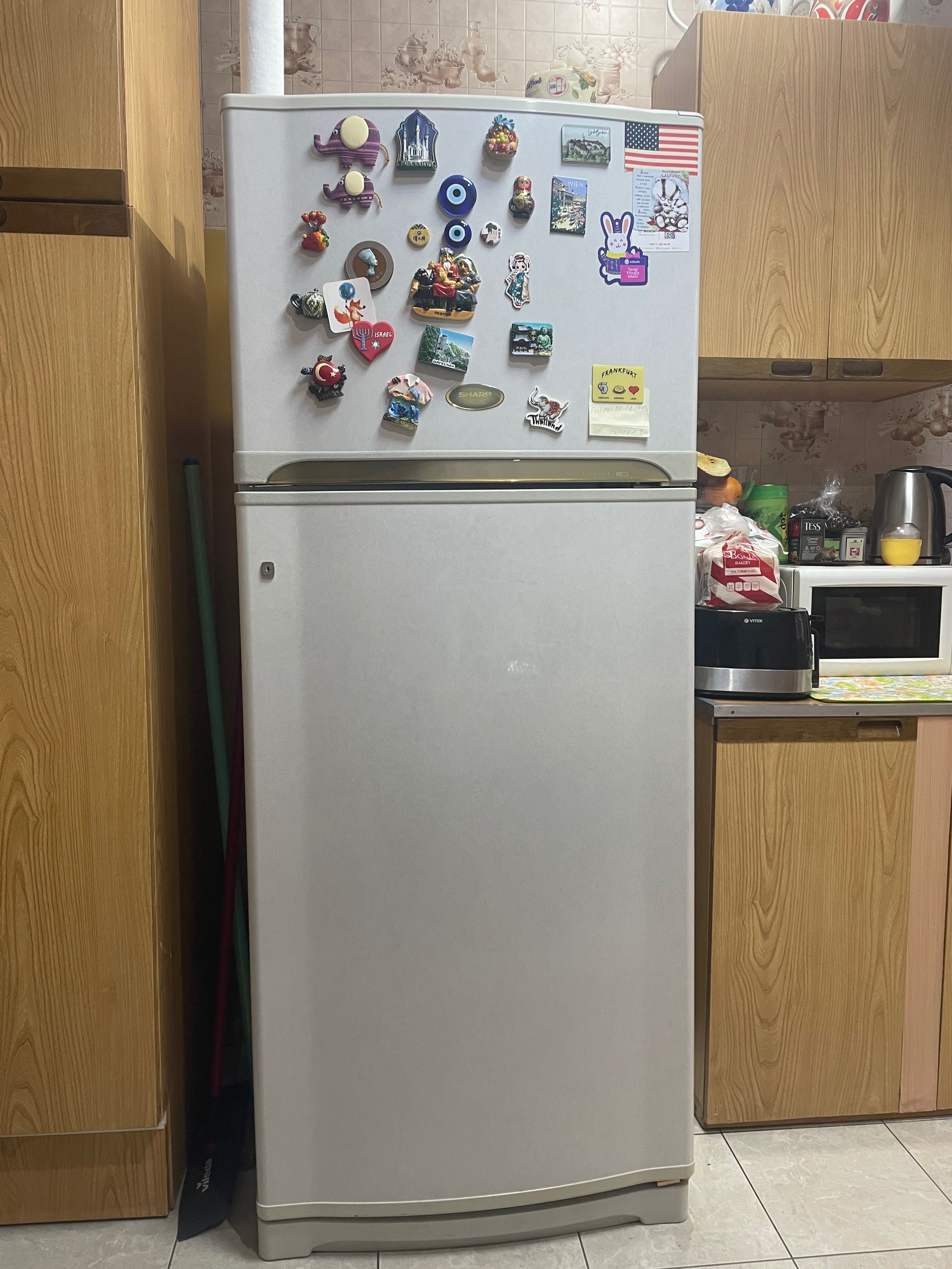 Холодильник Sharp
