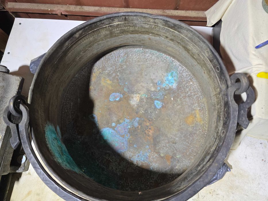 Стар меден казан (котел)