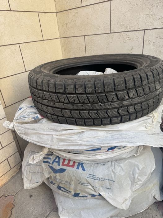 225/60/18 Зимние шины почти новый китайский HIFLY