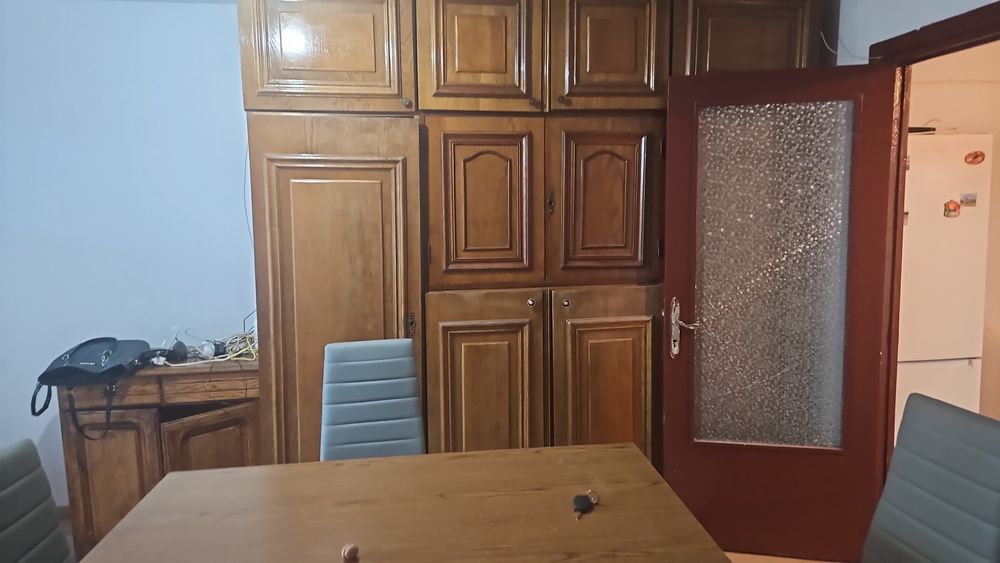 Închiriez garsoniera, zona centrala
