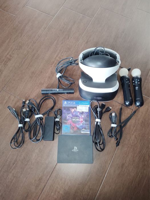 Ochelari VR pentru PS4 doua manete ,camera si un joc