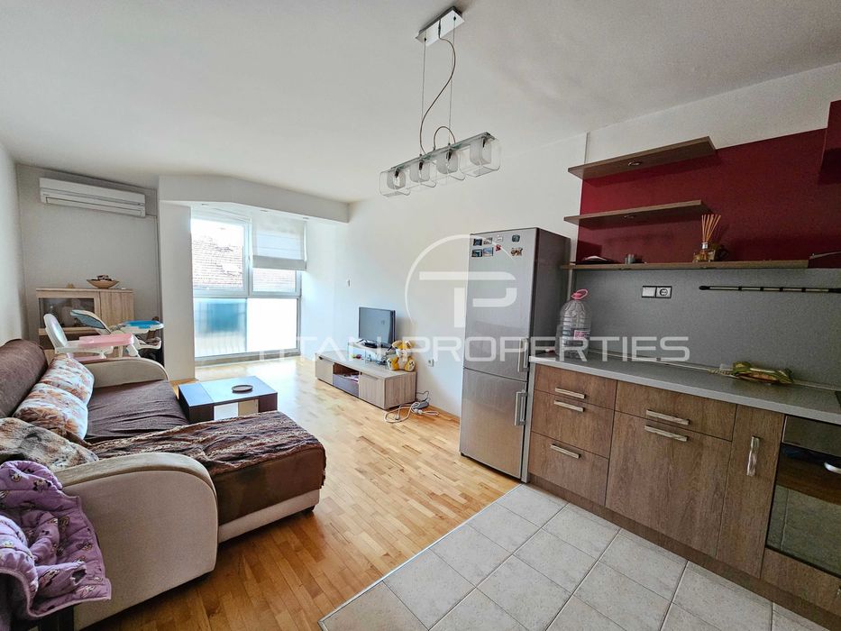 Продава се Двустаен апартамент в Пловдив, Кючук Париж - 56 кв.м за 2018 €/кв.м - Снимка #4