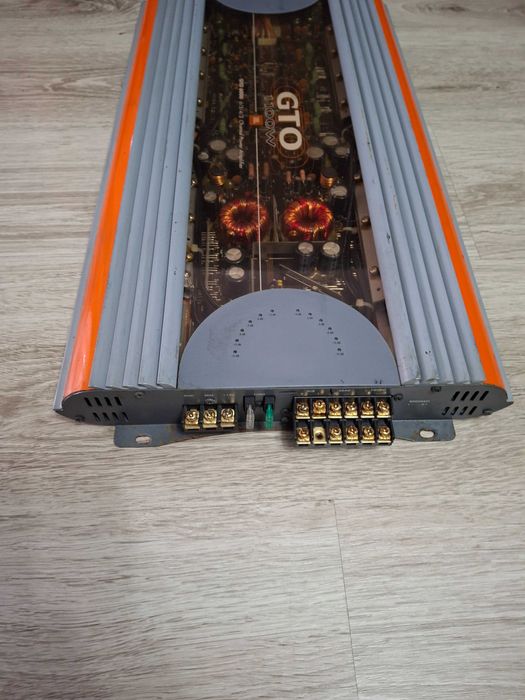 Sistem JBL 1000 Watts