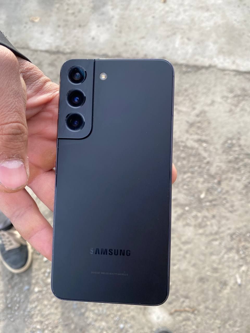Samsung  s22 5g 256 obmen iphone 12 pro