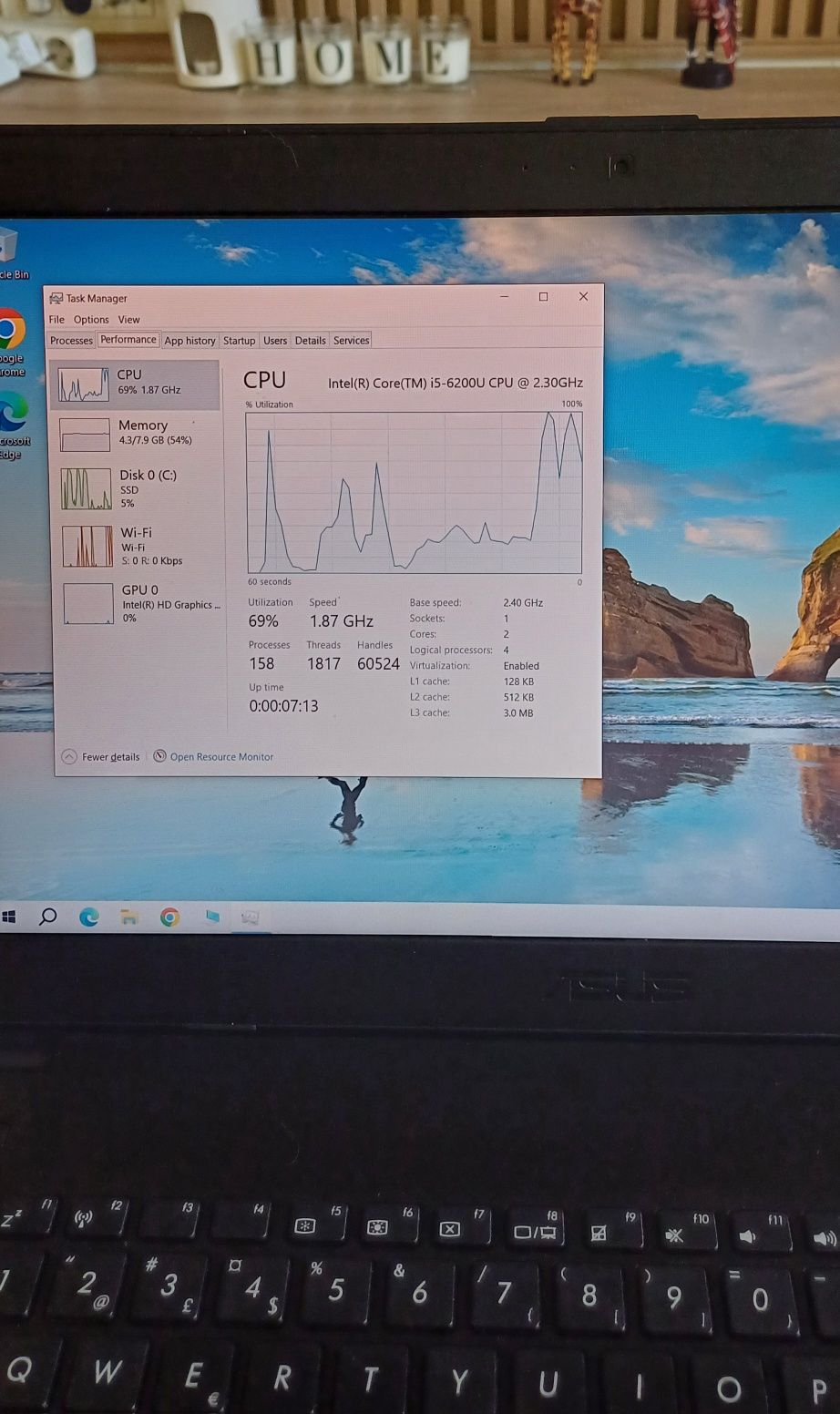 Laptop Asus i5-6200U 2.30GHz /Full HD/15.6"/8GB RAM/ 256 SSD