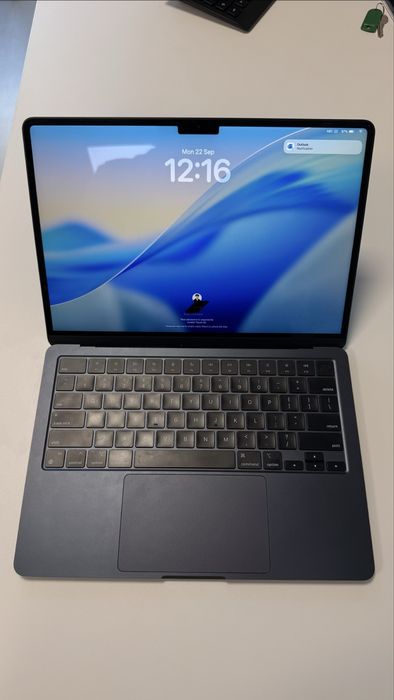 Macbook Air 13 M2