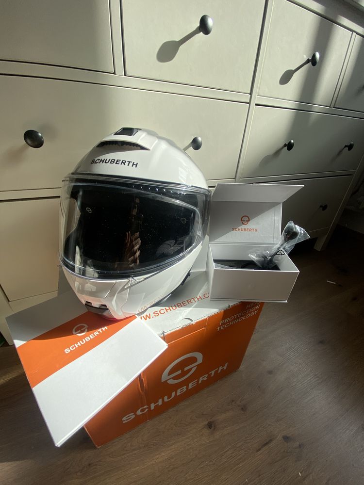 Casca Schuberth C